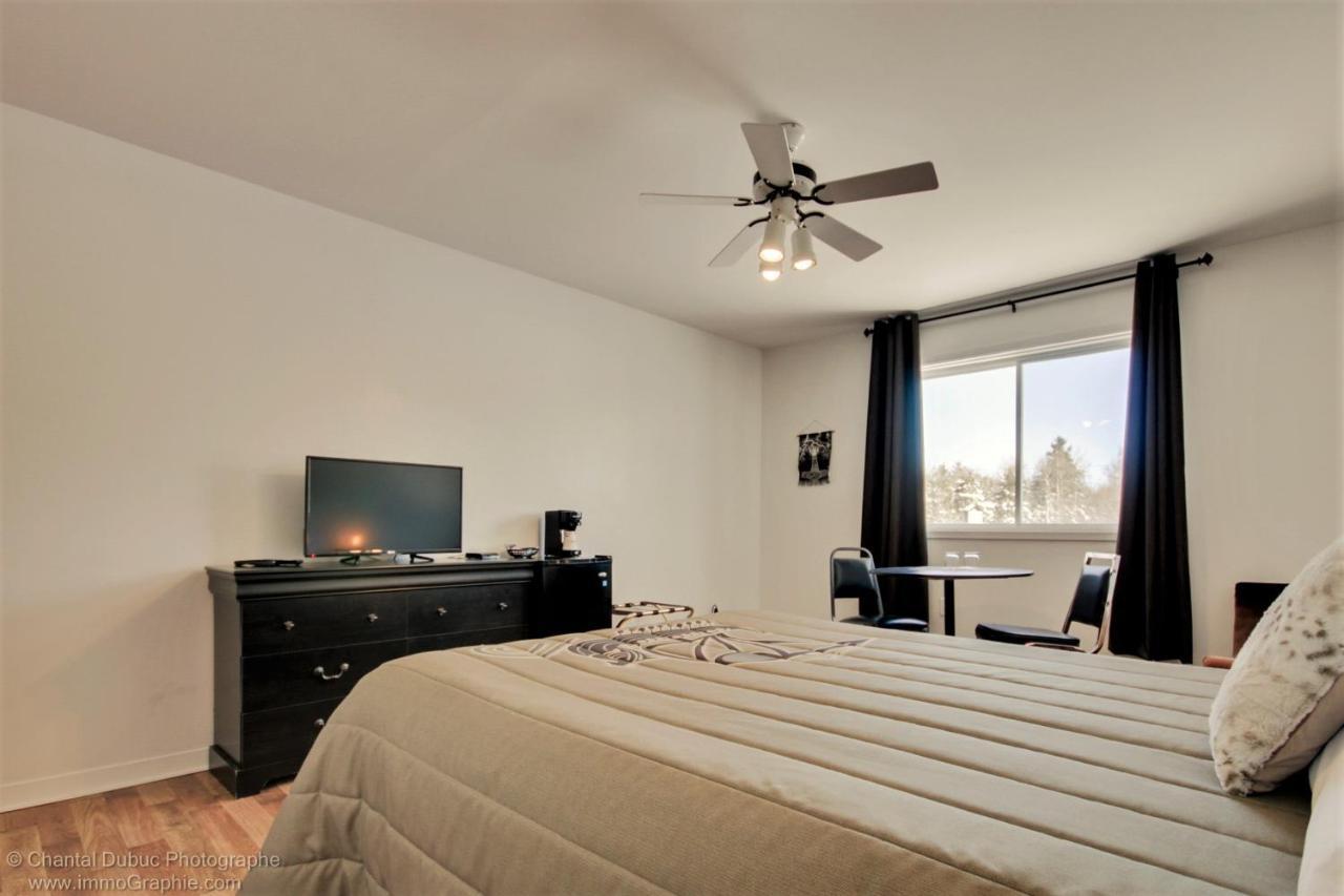 Auberge Motel Drakkar Shawinigan Exteriér fotografie